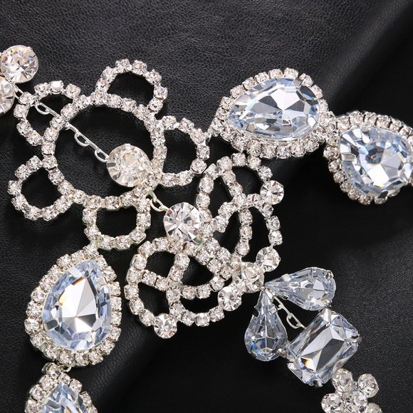 Crystal Tassel Face Mask Rhinestone Masquerade Jewelry for Women Halloween Party - Picture 3 of 6